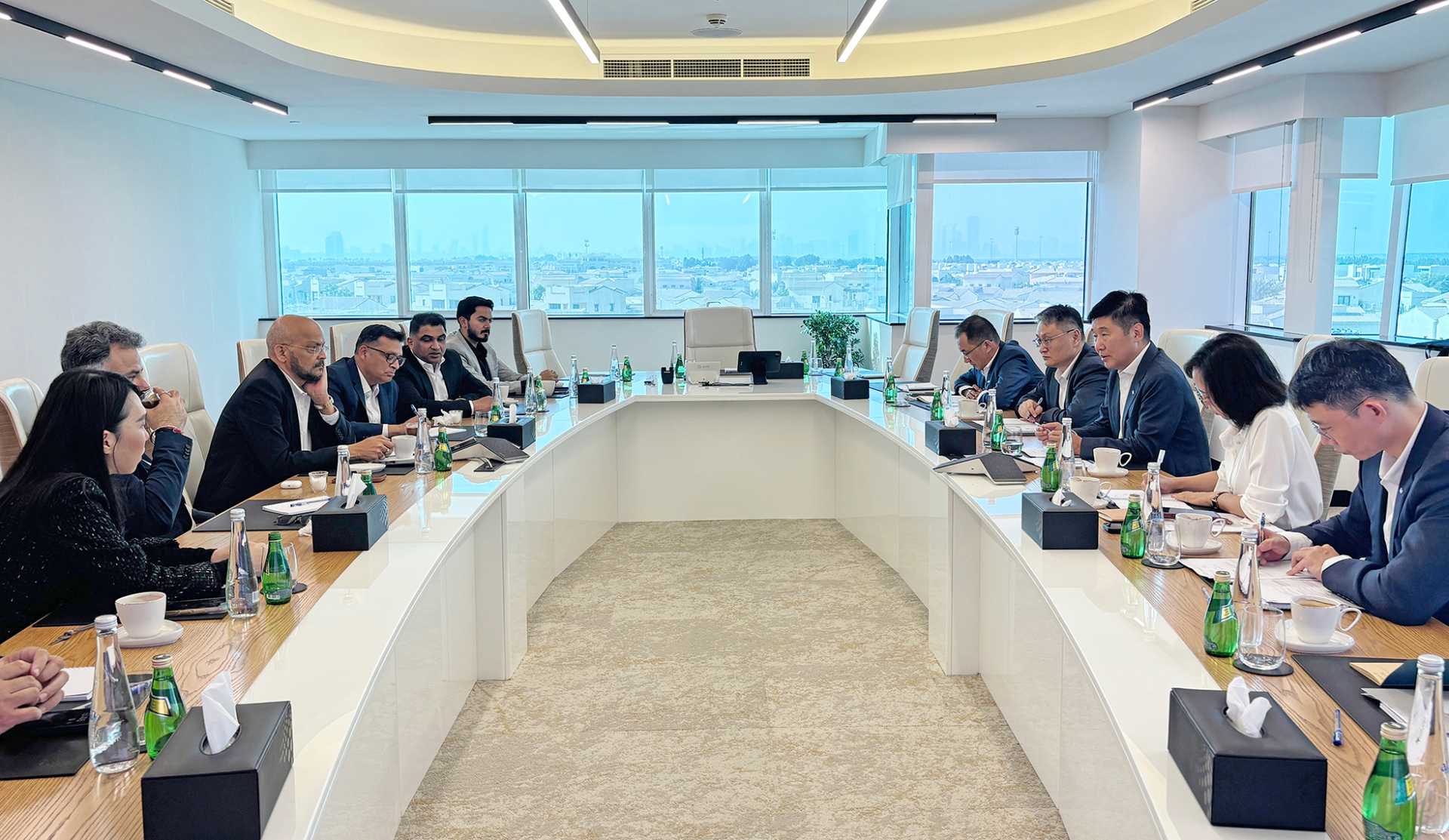 thumbnail.008ae98b-34b6-497b-a907-fc53c660ca581759106904318